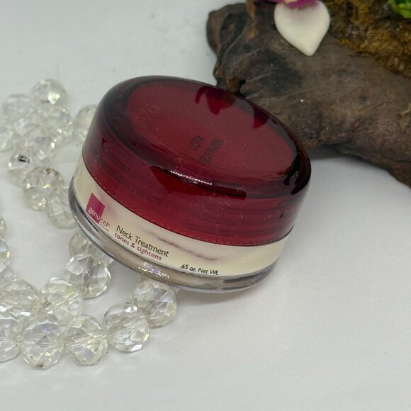 Chamonix Genucel Neck Treatment Tones & Tightens - .65 oz - New in Box* - Picture 6 of 7